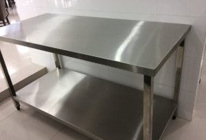 bàn inox 2 tầng