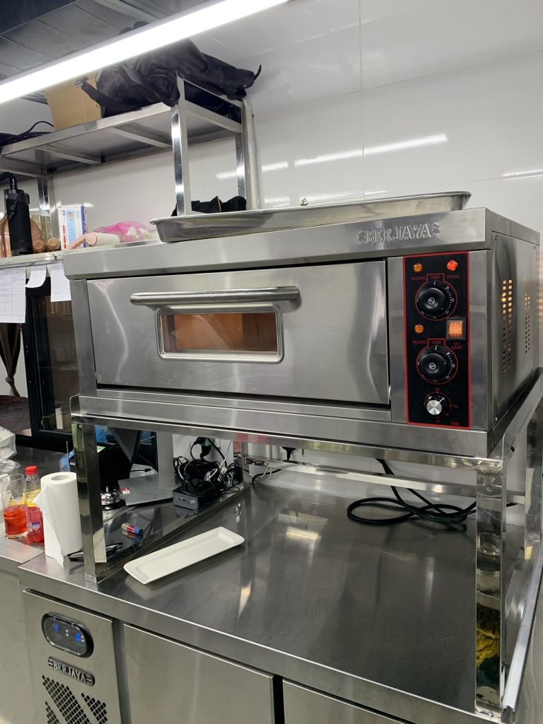 Dự án thiết kế và thị công hệ thống bếp nhà hàng Topping Beef Diamond