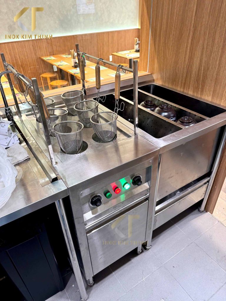 Dự án thiết kế và thị công thiết bị bếp cửa hàng Phở 24H Nguyễn Văn Chiêm